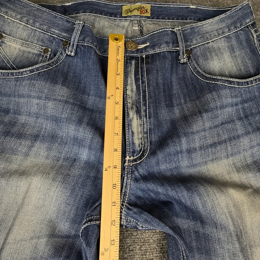 Wrangler 20X Style 42 Mens Vintage Bootcut Jeans Blue Denim 42MWXLB